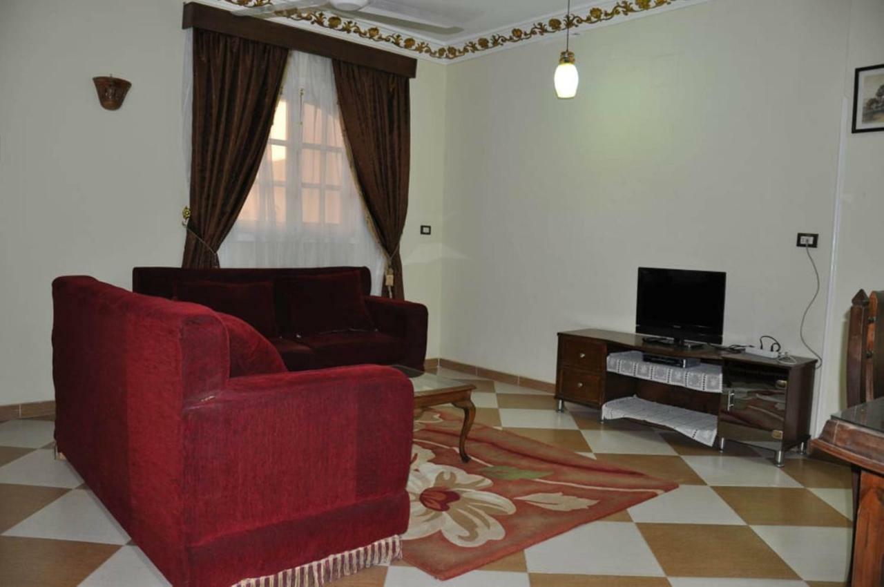 White Apartment Luxor